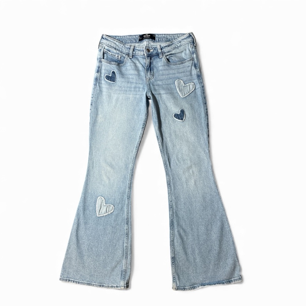F7- Vintage Women’s 6 Hollister Light Blue Heart Patch Flare Jeans
